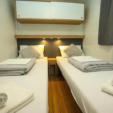 Mobile Homes Bepo * Sveti Filip i Jakov