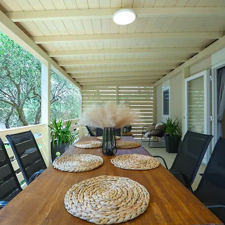 Mobile Homes Bepo Campsite *