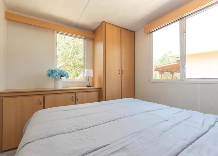 אתר קמפינג Mobile Homes Bepo