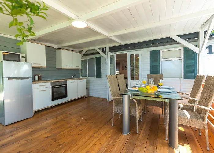 Mobile Homes Bepo Кемпинг