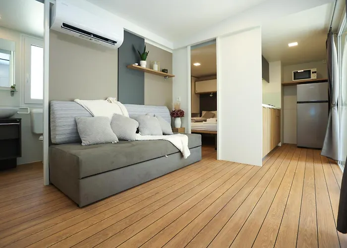 Mobile Homes Bepo Кемпинг