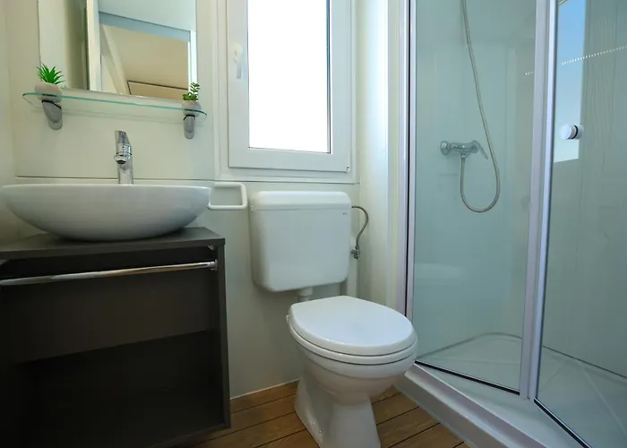 Mobile Homes Bepo אתר קמפינג *