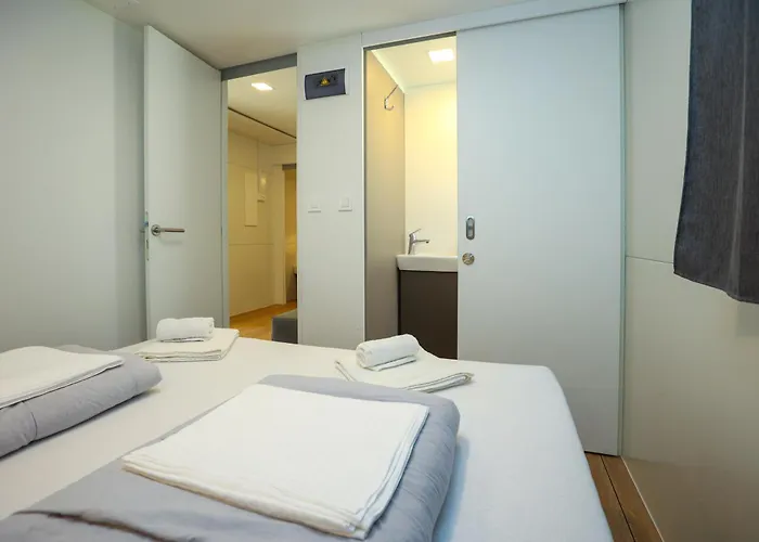 Mobile Homes Bepo אתר קמפינג סבטי פיליפ אי ג'קוב