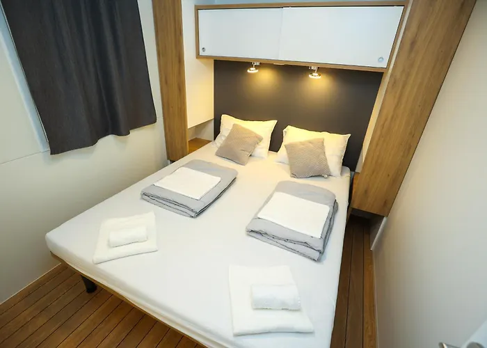 Mobile Homes Bepo Кемпинг Свети-Филип-и-Яков