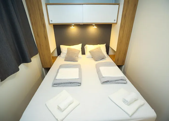 אתר קמפינג Mobile Homes Bepo סבטי פיליפ אי ג'קוב