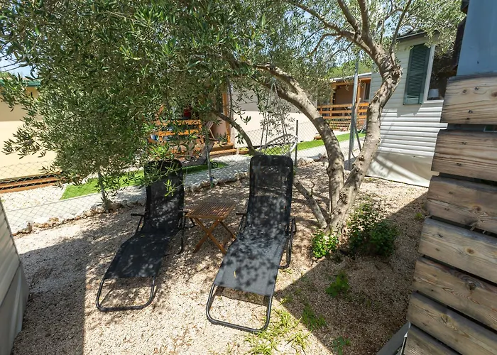 Kamp Mobile Homes Bepo Sveti Filip i Jakov